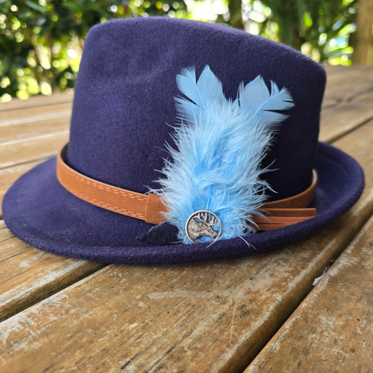 Feather Hat Pin- Stag Detail The Country Estate